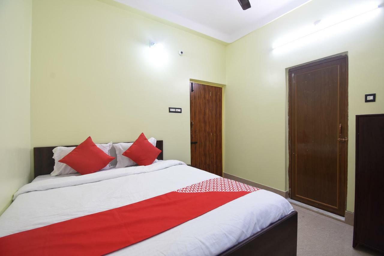 Oyo 43461 Atithya Guest House Sri Niketan Eksteriør billede