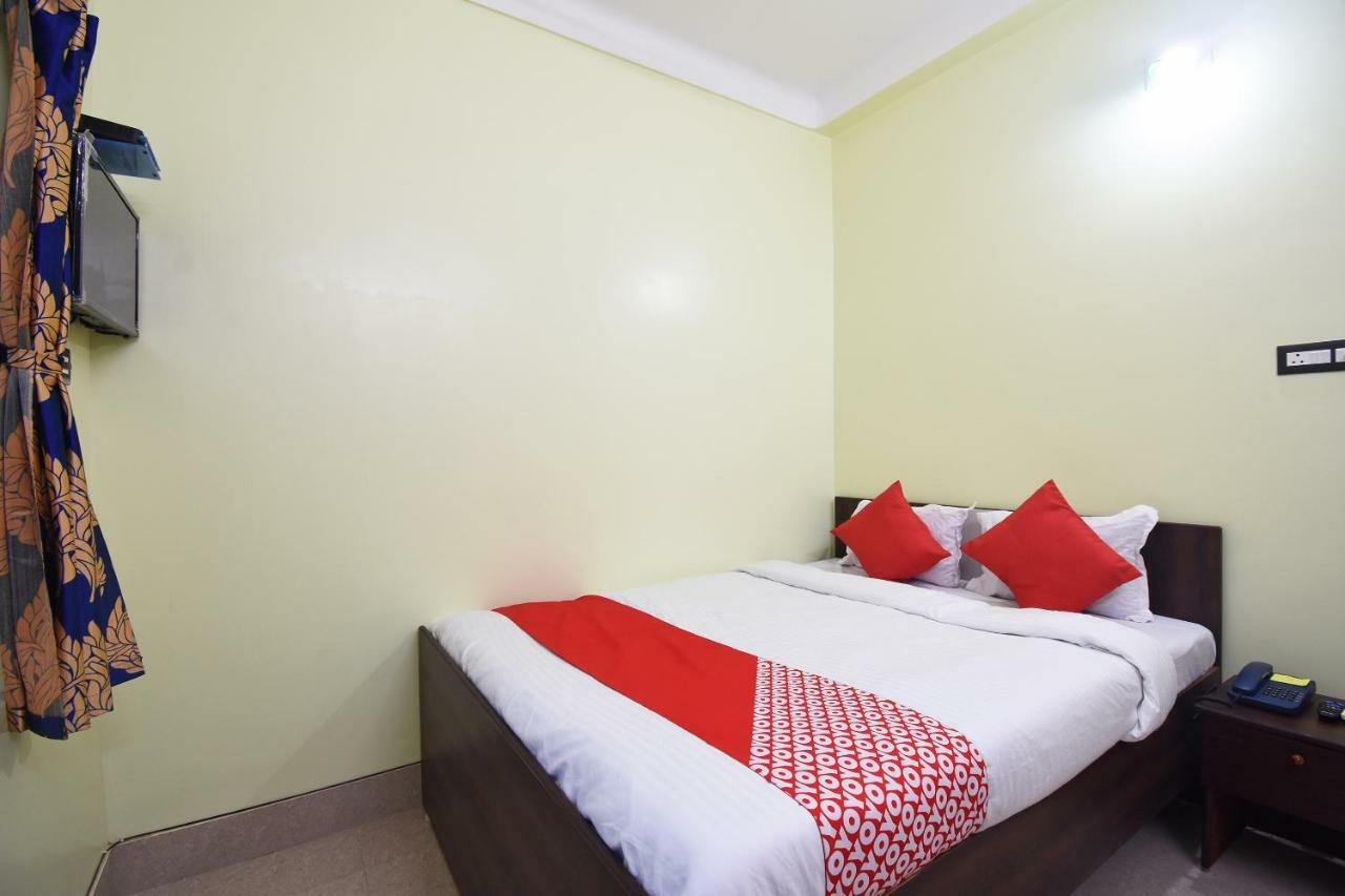 Oyo 43461 Atithya Guest House Sri Niketan Eksteriør billede