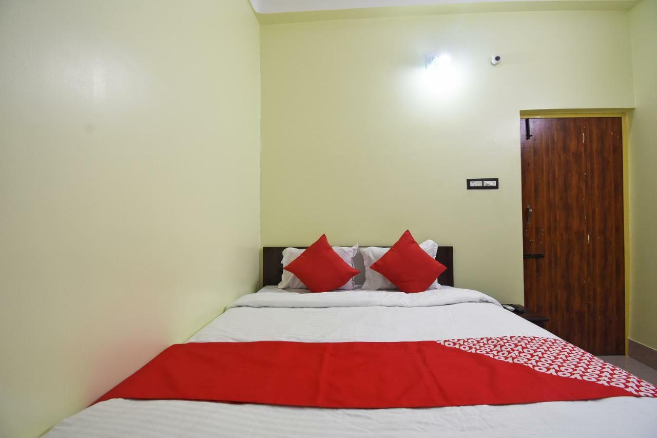 Oyo 43461 Atithya Guest House Sri Niketan Eksteriør billede